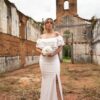 Vestido Ombro a Ombro Corpo de renda Saia Lisa